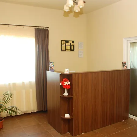 Hotel Liliacul 3*