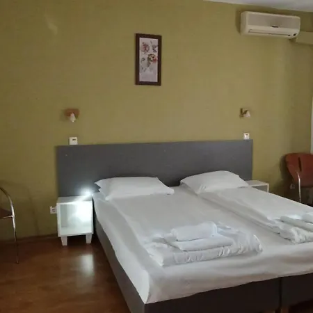 Hotel Liliacul
